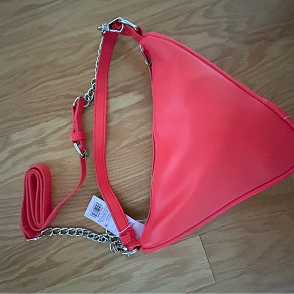 BNWT Wild Fable Red Vegan Leather Bling Crossbody Bag with Adjustable straps - Picture 5 of 7